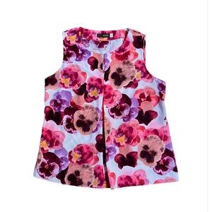 Photorealistic pansy sleeveless blouse lightweight with scoop neck, L